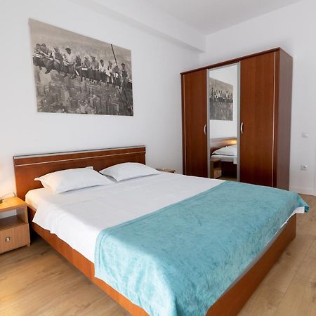 Obor Central Oasis --Secured Parking Nearby --Self Check-In-- 1Min Metro Station Bucarest Esterno foto